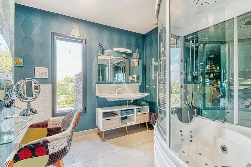 Maison - 156 m² - 6 pièces