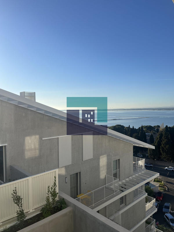 Appartement - 140 m² - 5 pièces