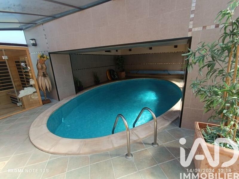 Maison de ville - 196 m² - 6 pièces