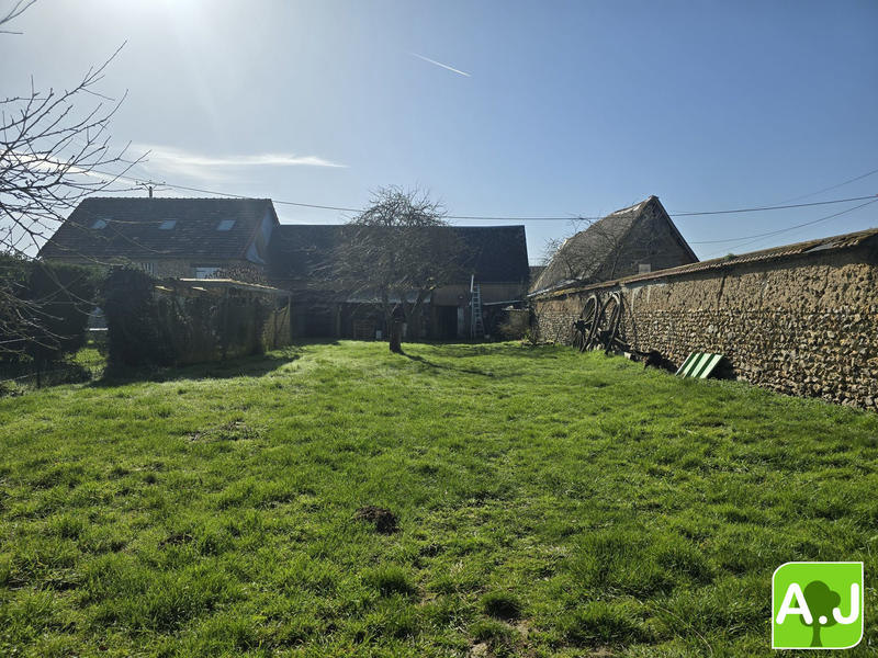 Maison - 107 m² - 6 pièces