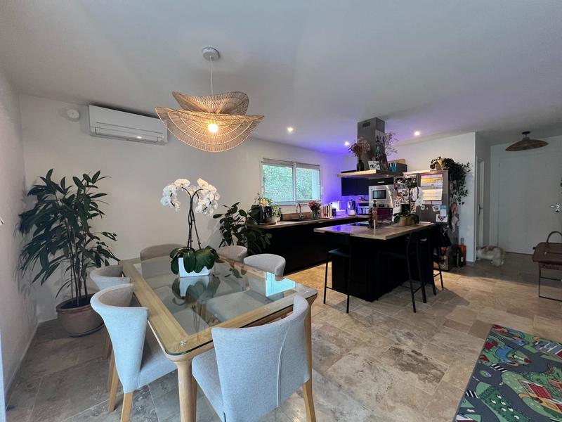 Maison - 106 m² - 5 pièces