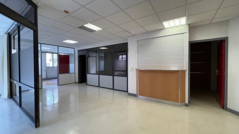 Bureau - 180 m²