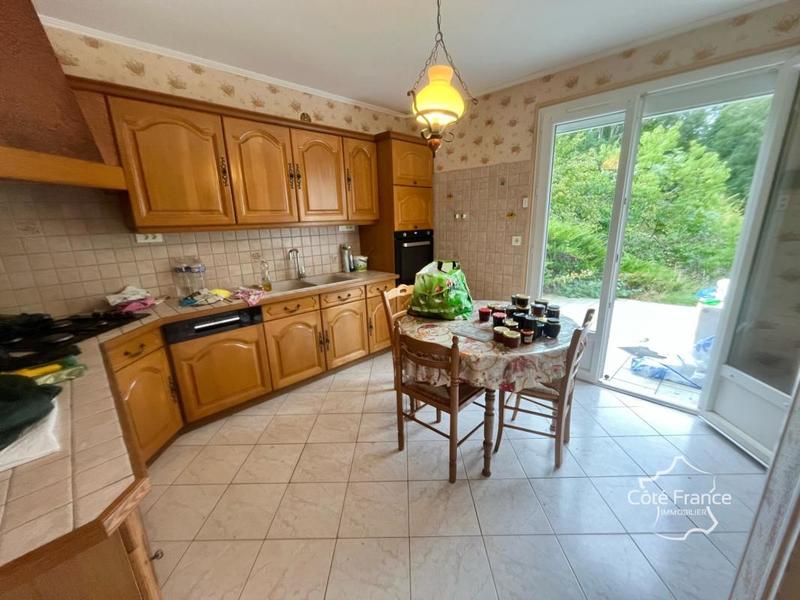 Maison traditionnelle - 135 m² - 6 pièces