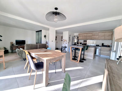 Appartement - 69 m² - 3 pièces