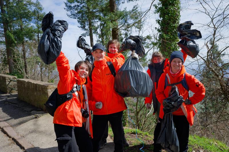 Elsàss Oschterputz au Hk