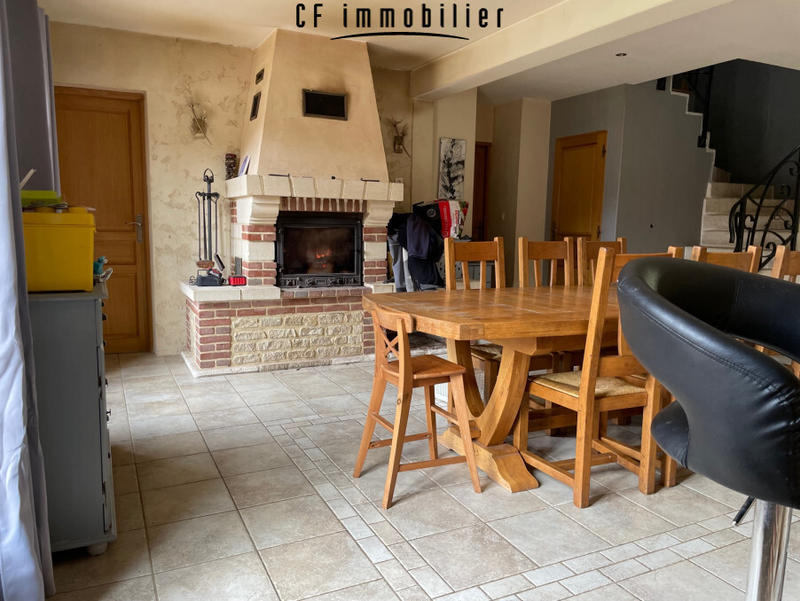 Maison - 168 m² - 7 pièces