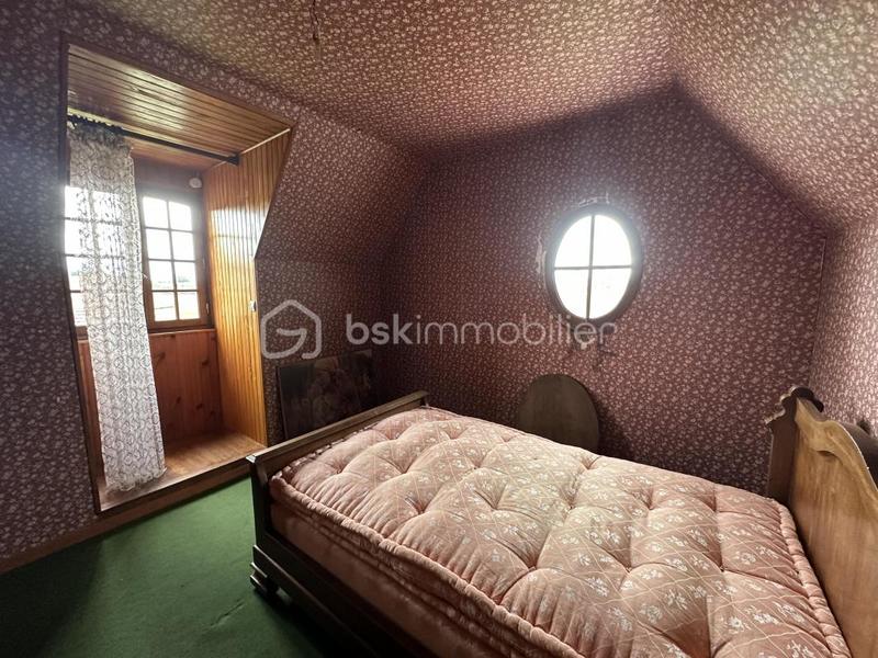 Maison traditionnelle - 150 m² - 5 pièces