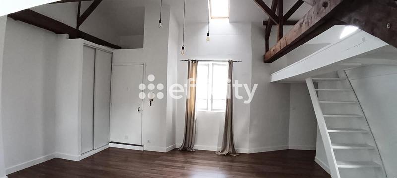 Appartement - 93 m² - 3 pièces