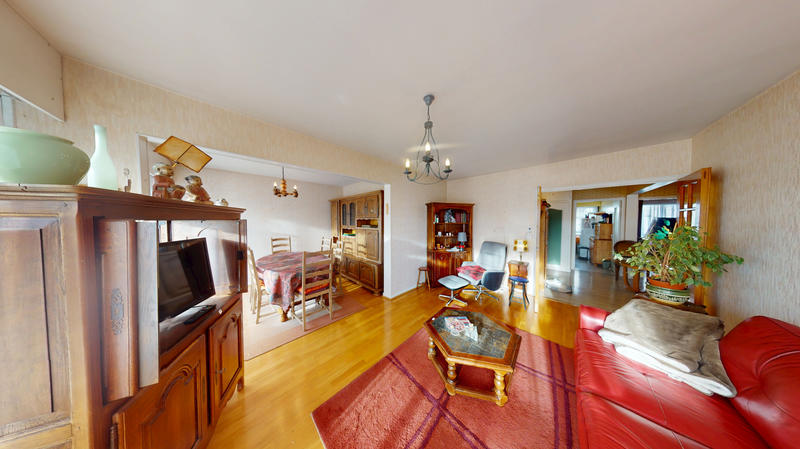 Appartement - 96 m² - 4 pièces