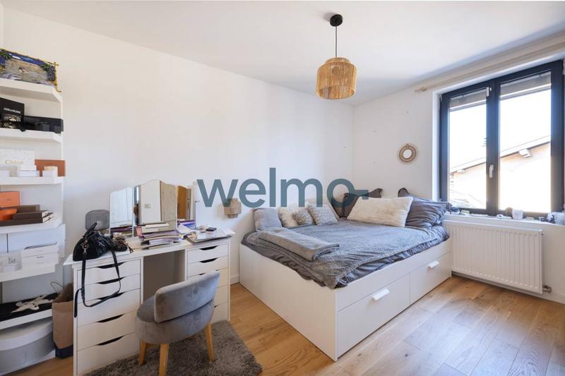 Maison - 175 m² - 8 pièces