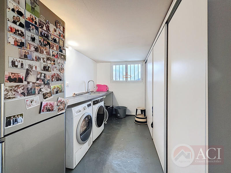 Maison - 97 m² - 5 pièces