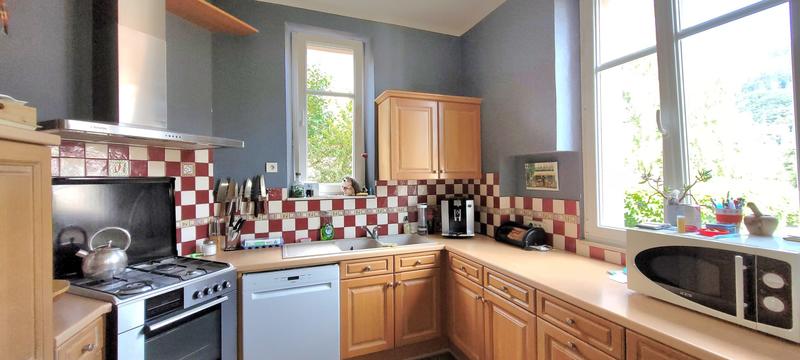 Maison - 160 m² - 8 pièces