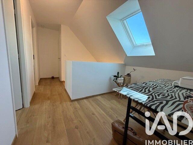 Maison - 90 m² - 6 pièces