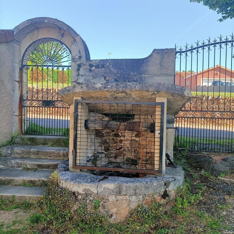 Propriété - 200 m² - 12 pièces