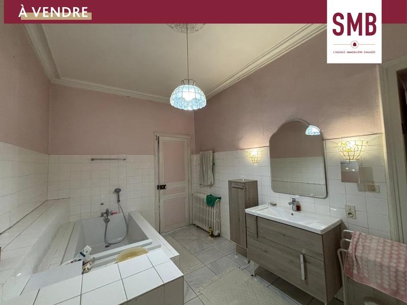 Appartement - 187 m² - 4 pièces