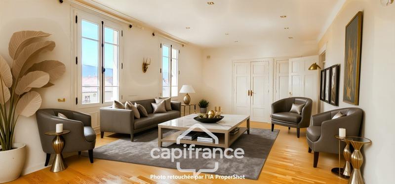 Appartement bourgeois - 112 m² - 4 pièces
