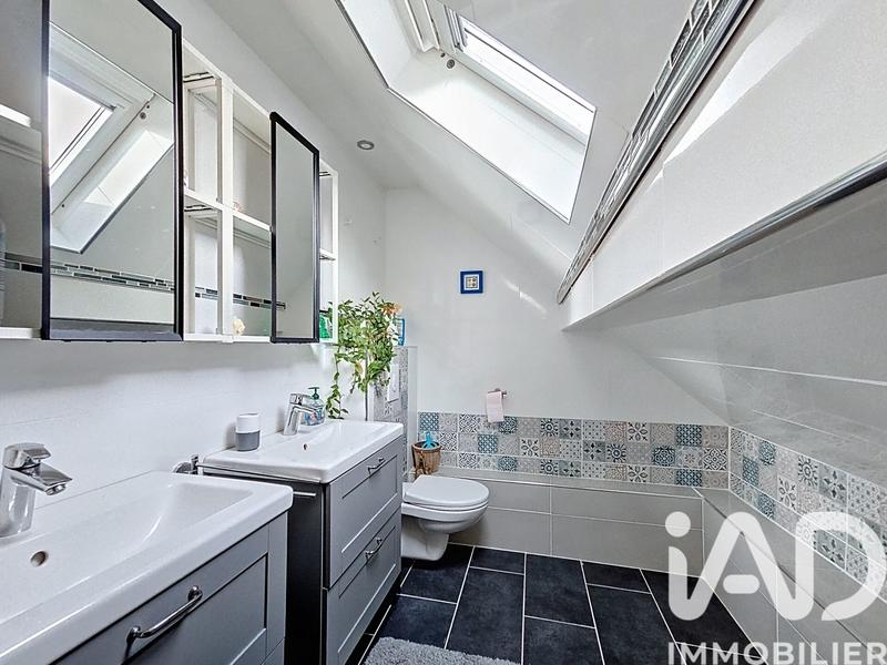 Maison - 163 m² - 6 pièces