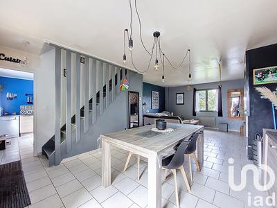 Maison - 97 m² - 5 pièces