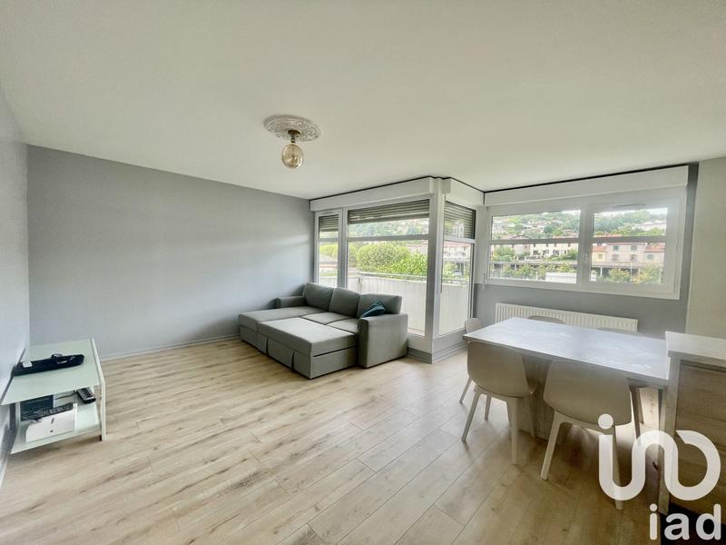 Appartement - 70 m² - 4 pièces