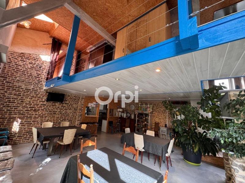 Maison - 338 m² - 6 pièces