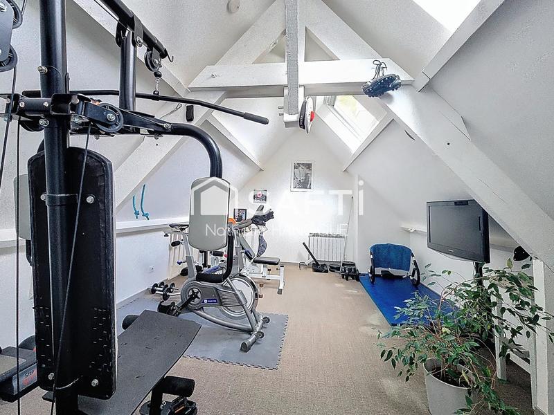 Maison - 160 m² - 6 pièces