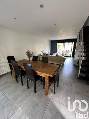 Maison - 113 m² - 7 pièces