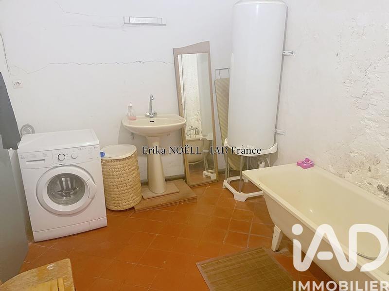 Maison - 230 m² - 7 pièces