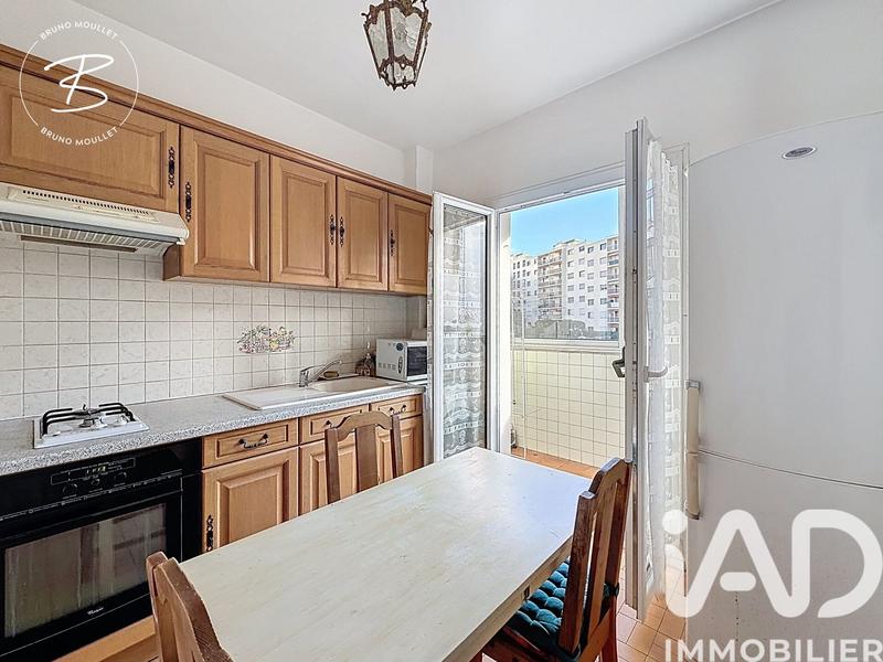 Appartement - 49 m² - 2 pièces