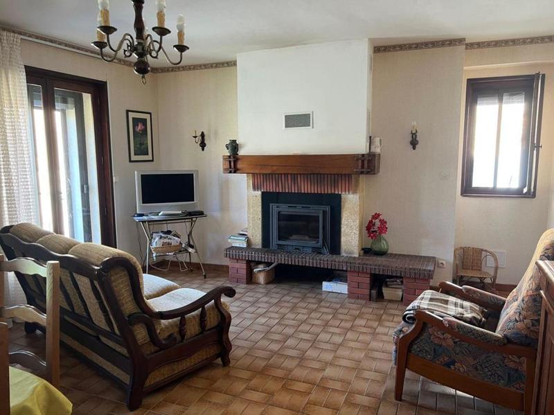 Maison de village - 105 m² - 4 pièces