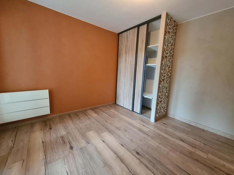 Maison - 210 m² - 7 pièces