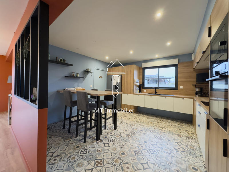 Maison - 150 m² - 6 pièces