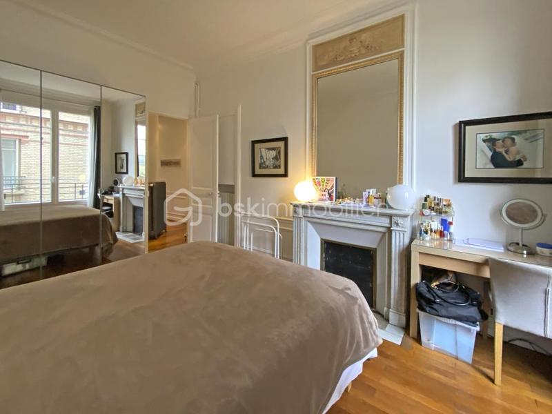 Appartement - 164 m² - 6 pièces