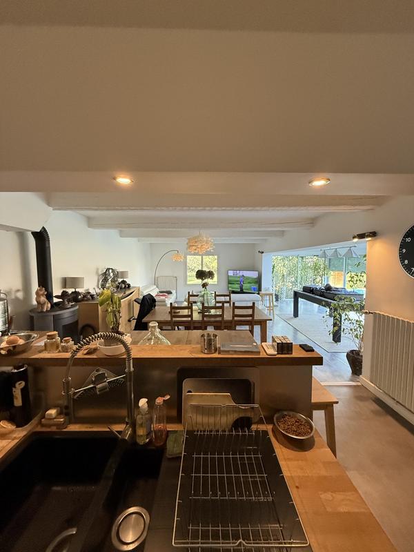 Maison traditionnelle - 185 m² - 7 pièces