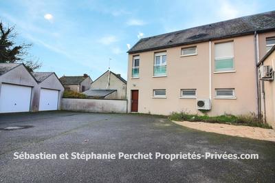 Maison - 213 m² - 8 pièces