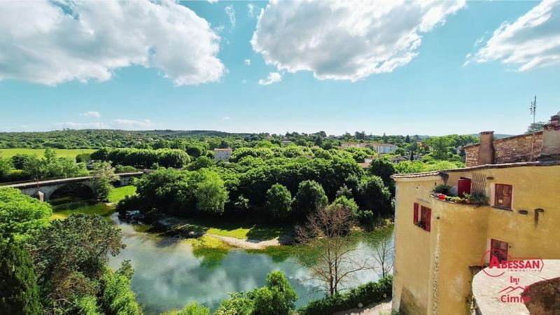 Maison - 196 m² - 7 pièces