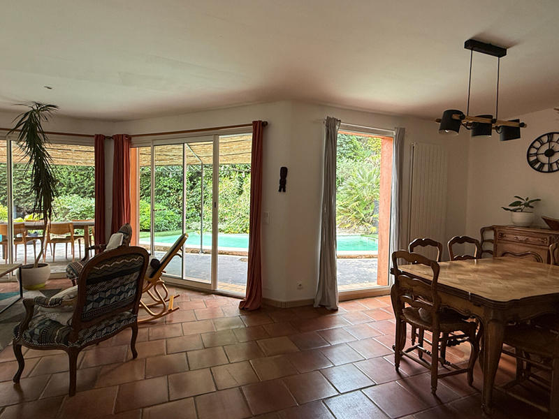 Maison - 136 m² - 5 pièces