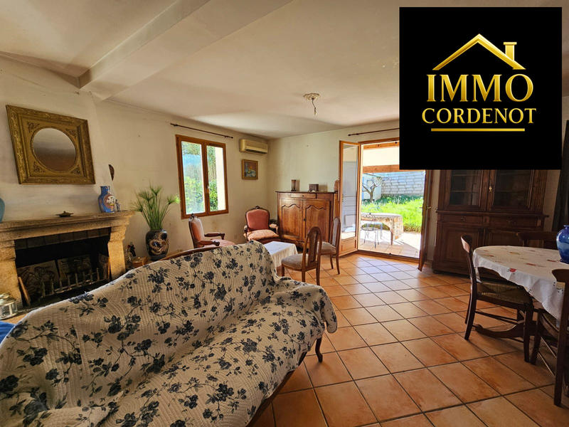 Villa - 80 m² - 4 pièces