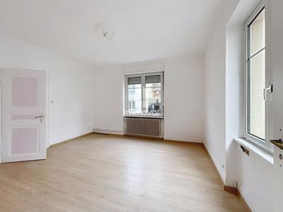 Appartement - 87 m² - 4 pièces
