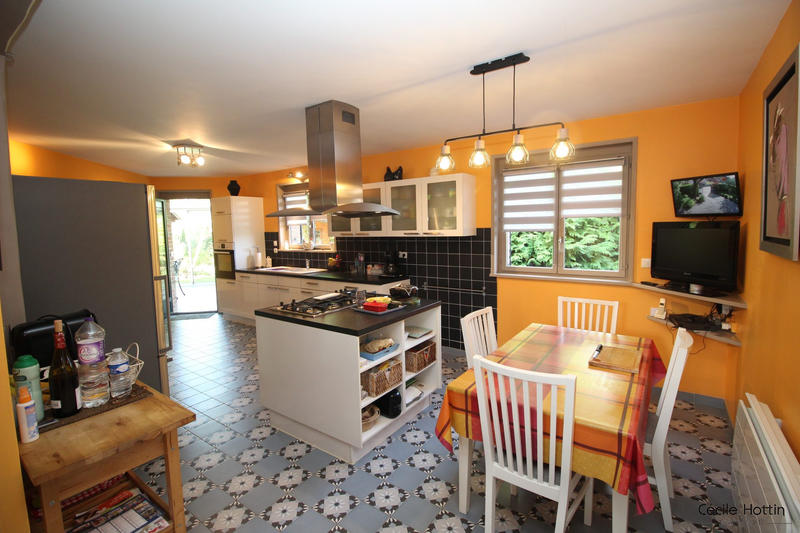 Maison - 131 m² - 4 pièces