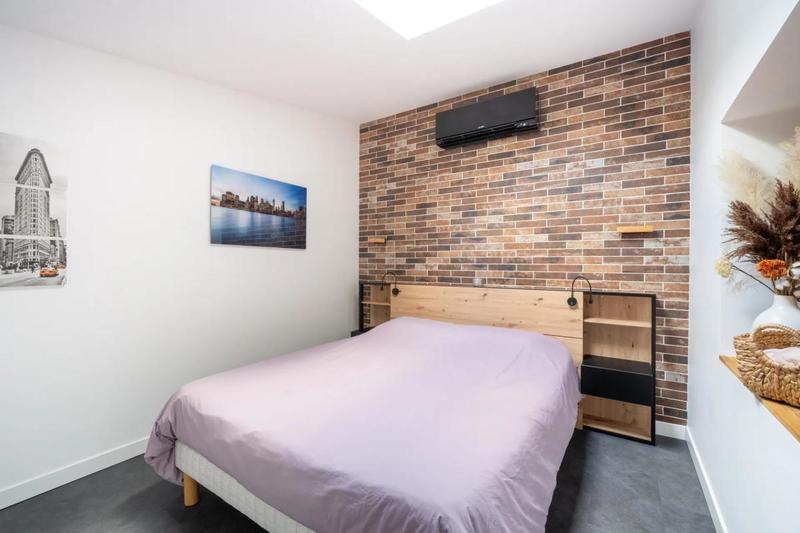 Maison - 166 m² - 6 pièces