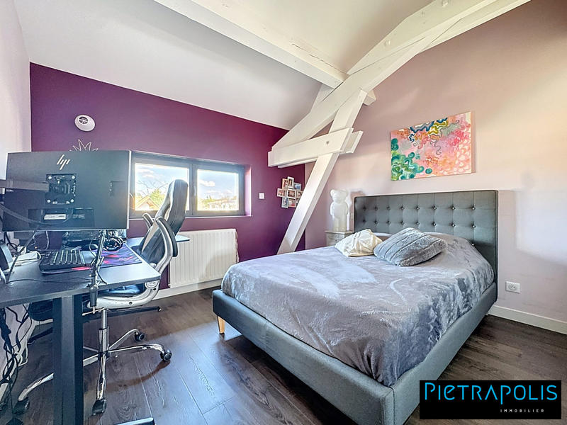 Maison contemporaine - 322 m² - 8 pièces