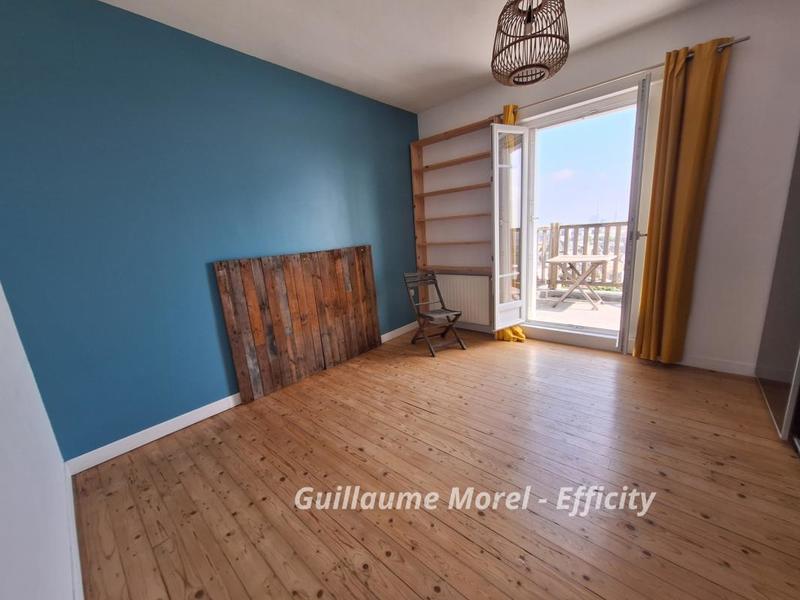 Maison - 88 m² - 4 pièces
