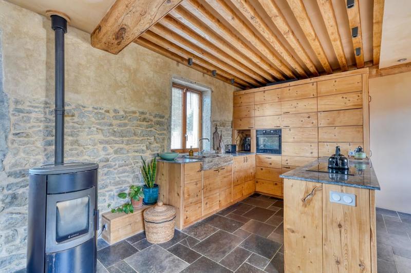 Appartement - 90 m² - 4 pièces