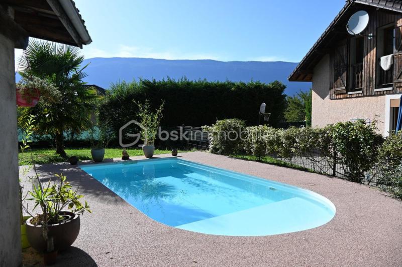 Maison - 113 m² - 5 pièces