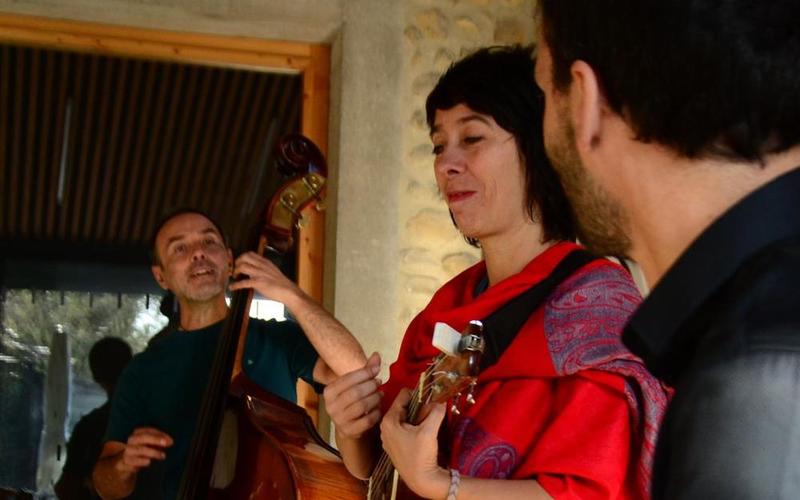 Trio-Sazón, chansons sud-américaines