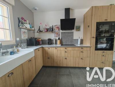 Maison - 85 m² - 5 pièces