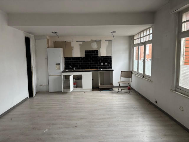 Immeuble - 140 m² - 6 pièces