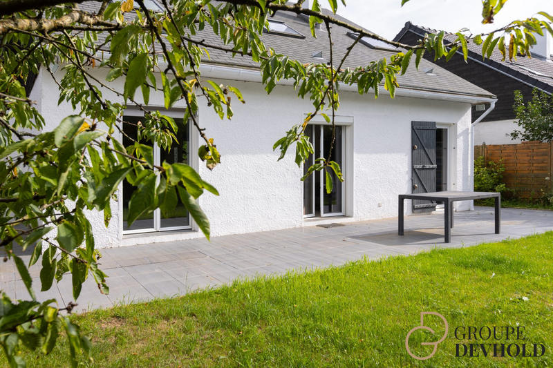 Maison - 182 m² - 8 pièces