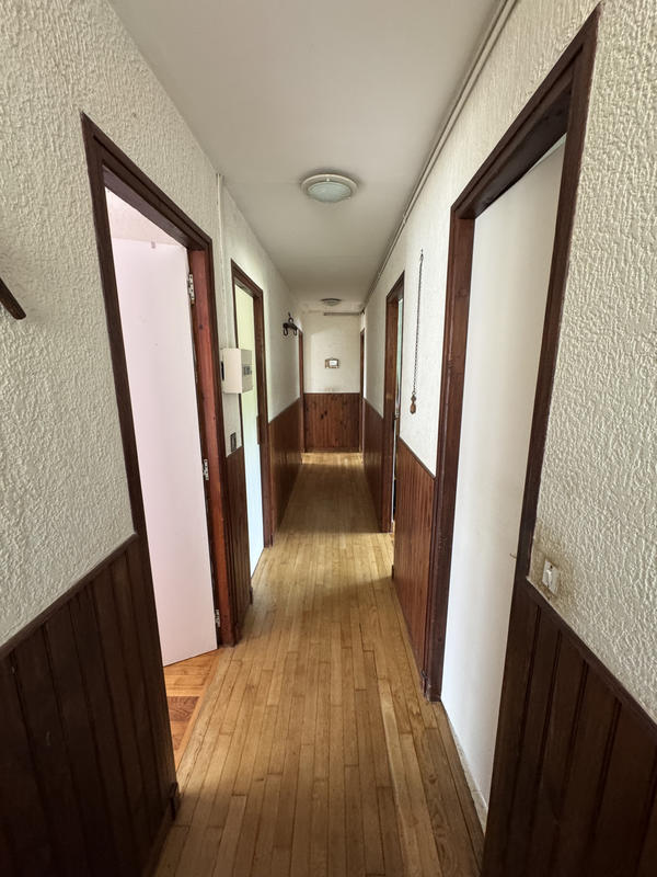 Maison - 160 m² - 9 pièces