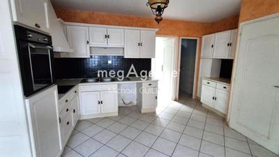 Maison - 123 m² - 5 pièces